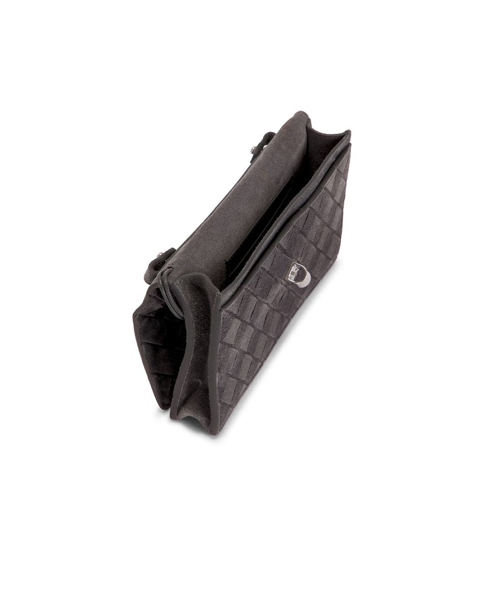 Bottega Veneta Andiamo Wallet On Chain